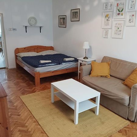 Sarahome2 Szeged Ngoại thất bức ảnh