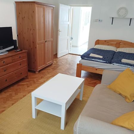 Sarahome2 Szeged Ngoại thất bức ảnh