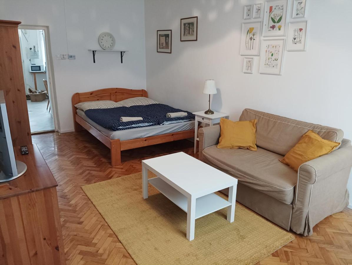 Sarahome2 Szeged Ngoại thất bức ảnh